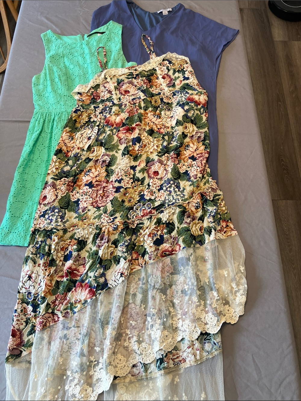 Women’s Dress bundle - 3 Dresses size L
